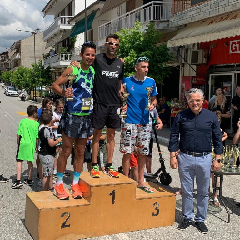 Read more about the article Στηρίζουμε και χαιρόμαστε μαζί με τον πρωταθλητή Μαραθωνίου Μιχάλη Παρμάκη!