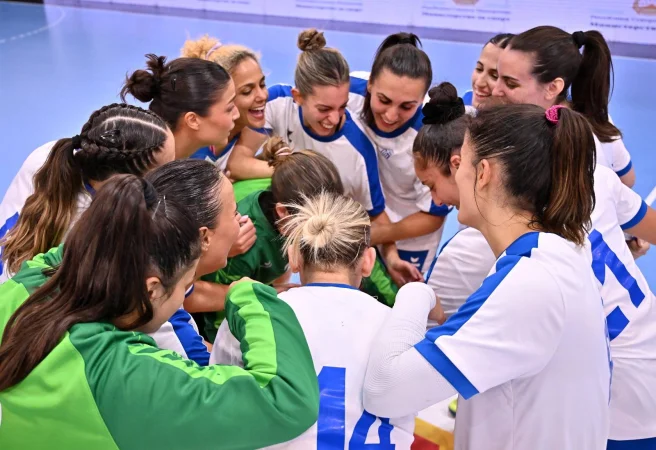 Read more about the article Η Pitenis στηρίζει την Εθνική Ομάδα Χάντμπολ Γυναικών