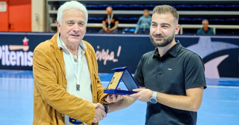 Read more about the article Βράβευση για τη Συνεισφορά της εταιρείας Pitenis στο Ελληνικό Χάντμπολ